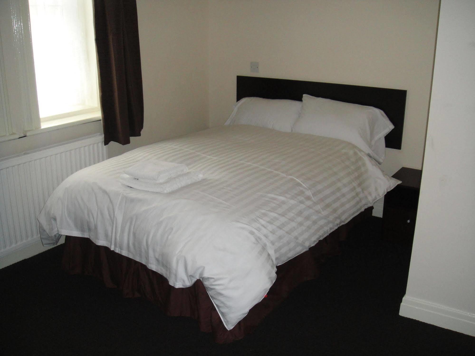 Mount Guest House Denton  Buitenkant foto